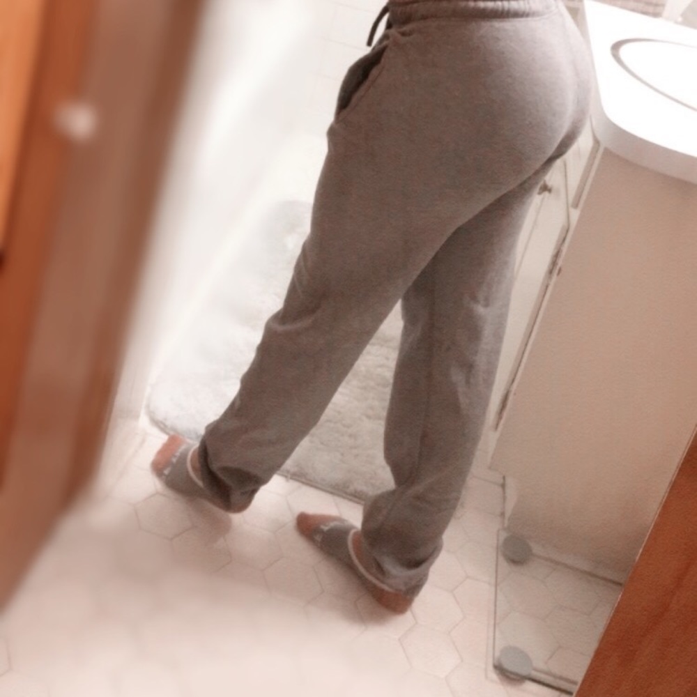 Nike Rally sweatpants small